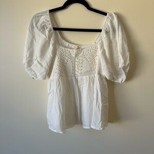 Promesa White Crochet Blouse